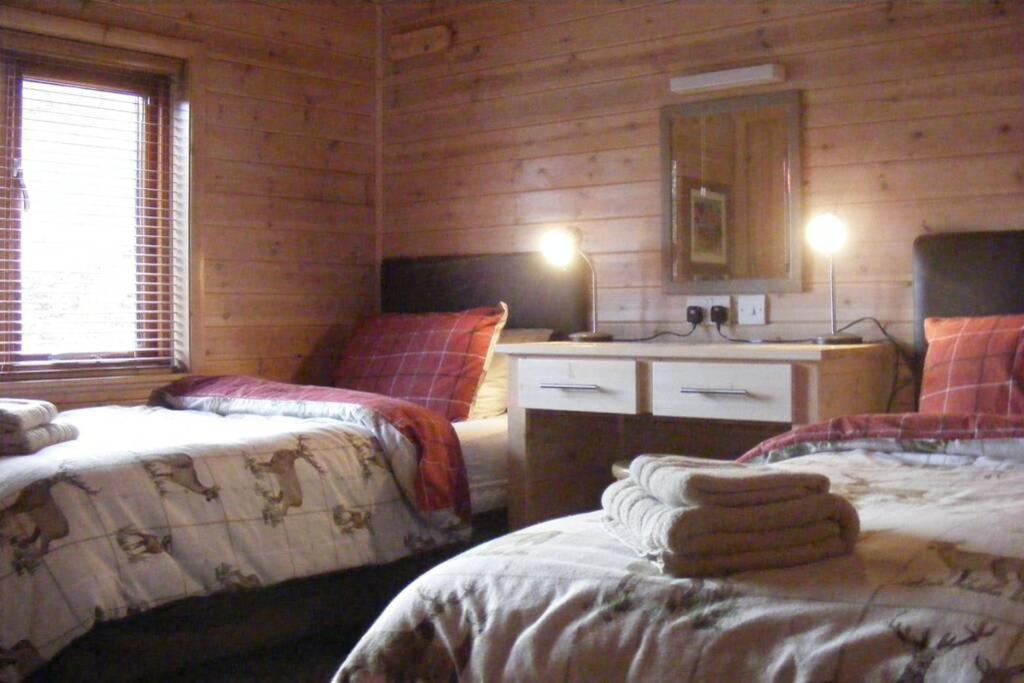 Glas Doire Lodge, Glen Roy Nature Reserve Roybridge Εξωτερικό φωτογραφία